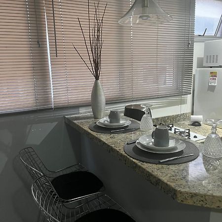 Raja Flat Aparthotel เบโลโอรีซอนชี ภายนอก รูปภาพ