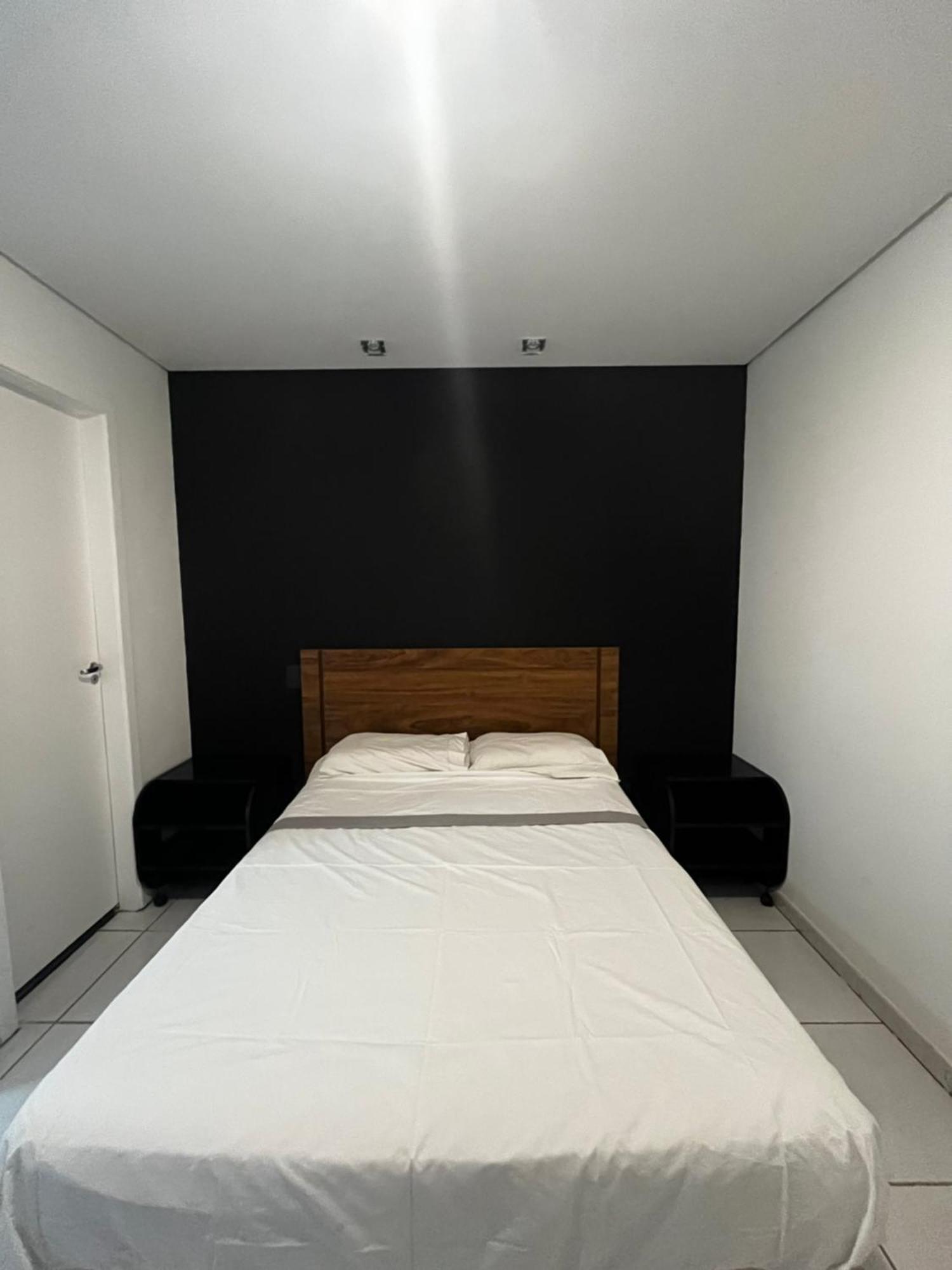 Raja Flat Aparthotel เบโลโอรีซอนชี ภายนอก รูปภาพ