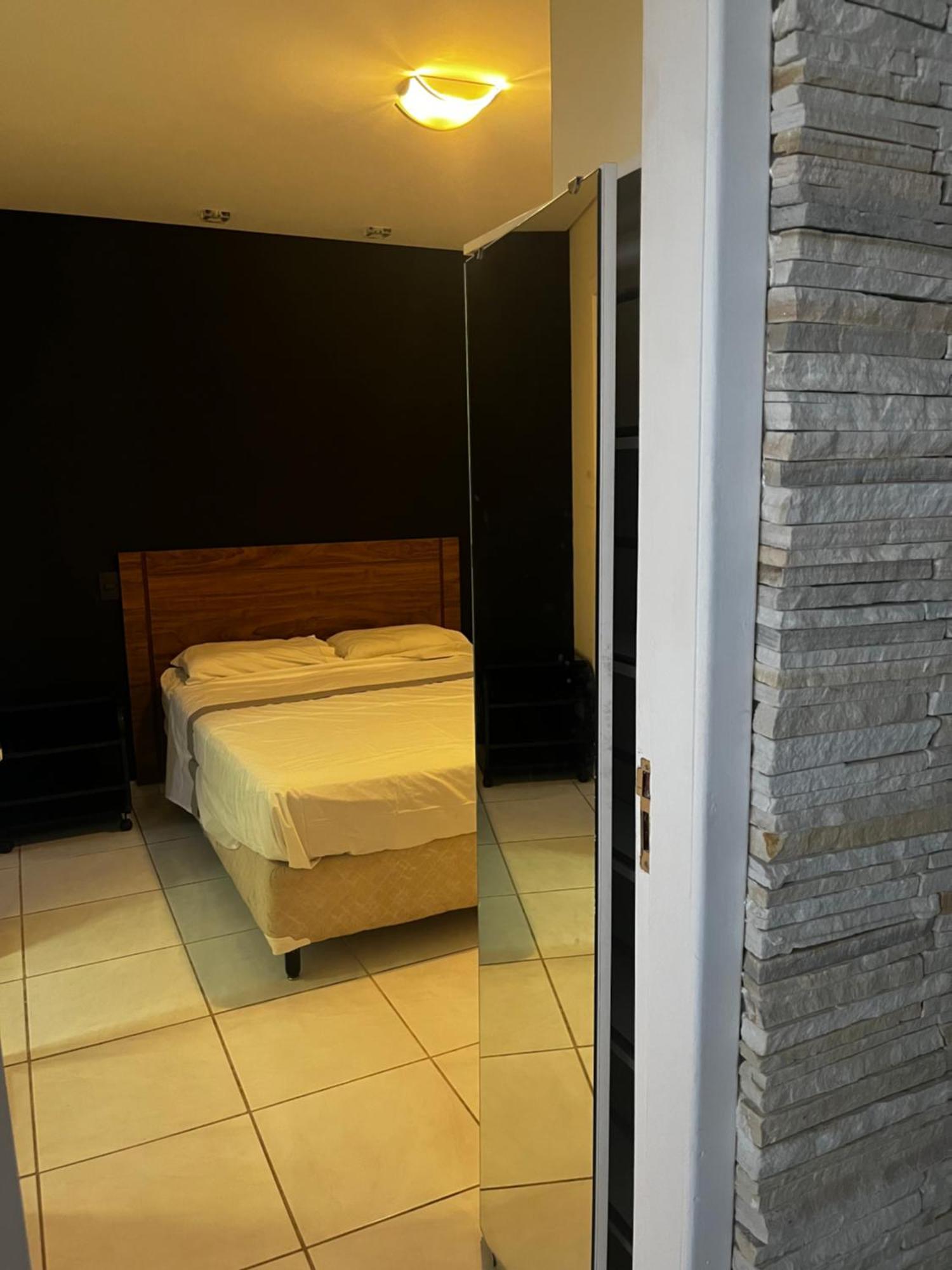 Raja Flat Aparthotel เบโลโอรีซอนชี ภายนอก รูปภาพ